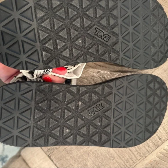 Teva Sandals. Size 10. Worn once. - Picture 3 of 4
